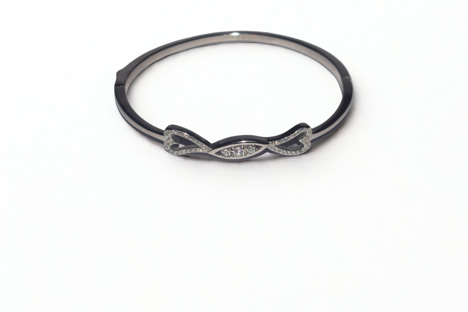 Endless Elegance 925 sterling silver women’s kada bangle with infinity design and cubic zirconia stones, open cuff bracelet jewelry