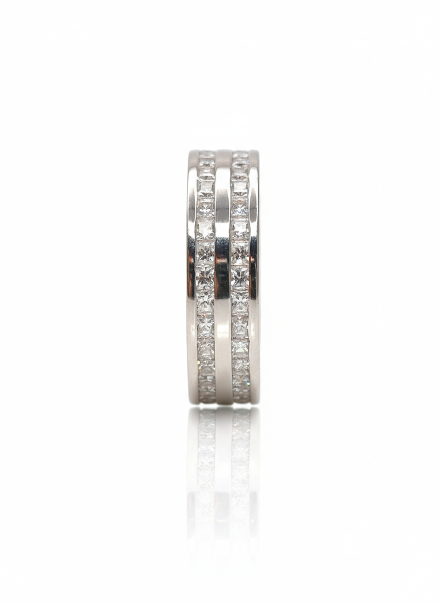 Madhisha Silvers bold 925 sterling silver mens band ring, White Titan, size 21.