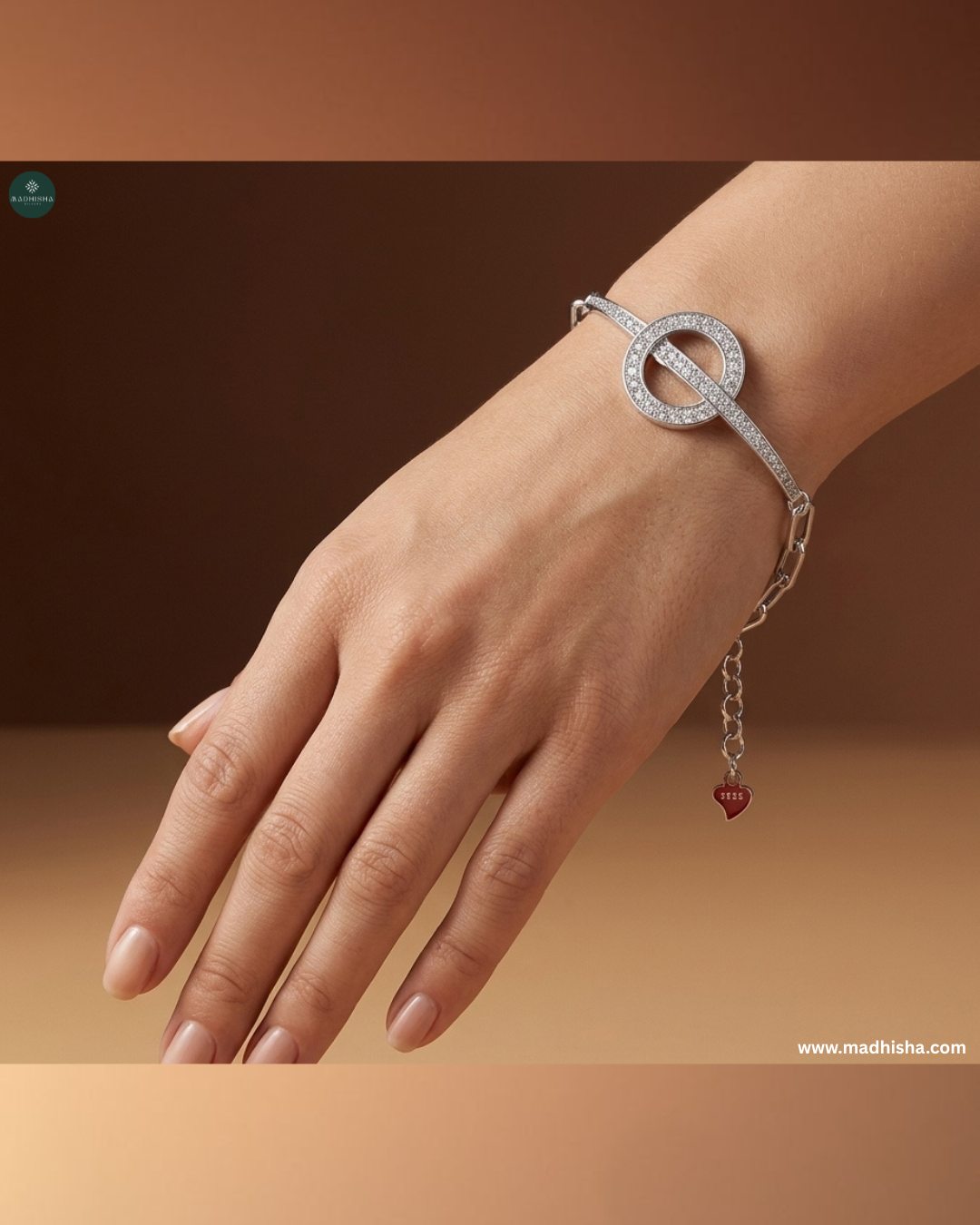 Madhisha Orbit Link 925 bracelet with pavé-set stones and adjustable chain for a sophisticated everyday look.